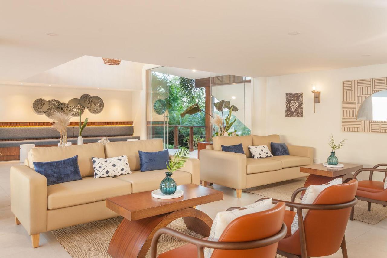 Cara Hotels Trinidad Claxton Bay エクステリア 写真