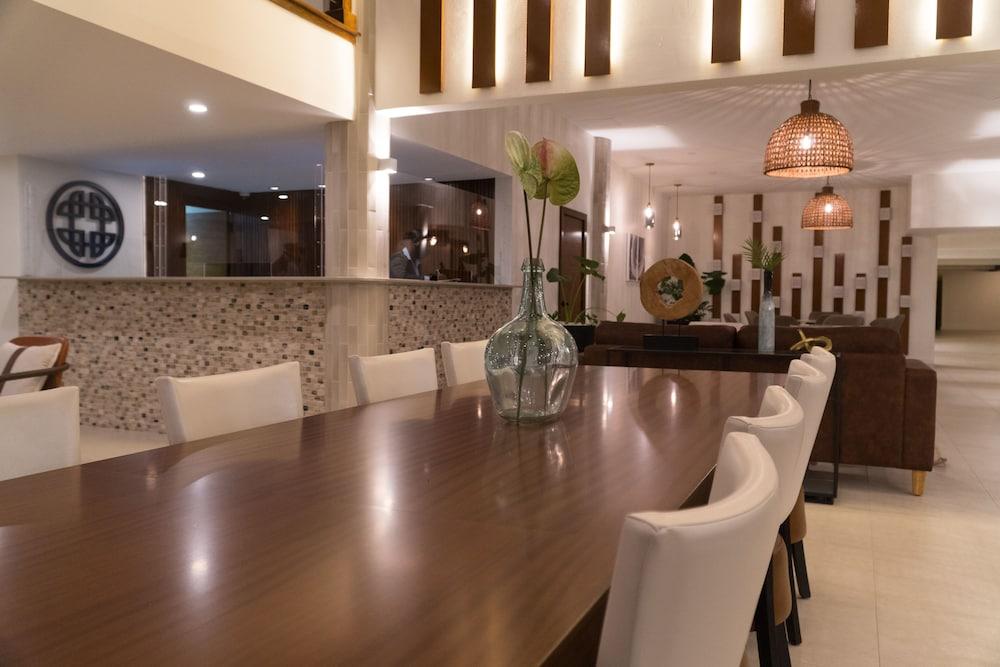 Cara Hotels Trinidad Claxton Bay エクステリア 写真