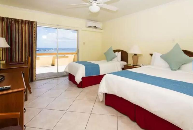 Cara Hotels Trinidad Claxton Bay エクステリア 写真